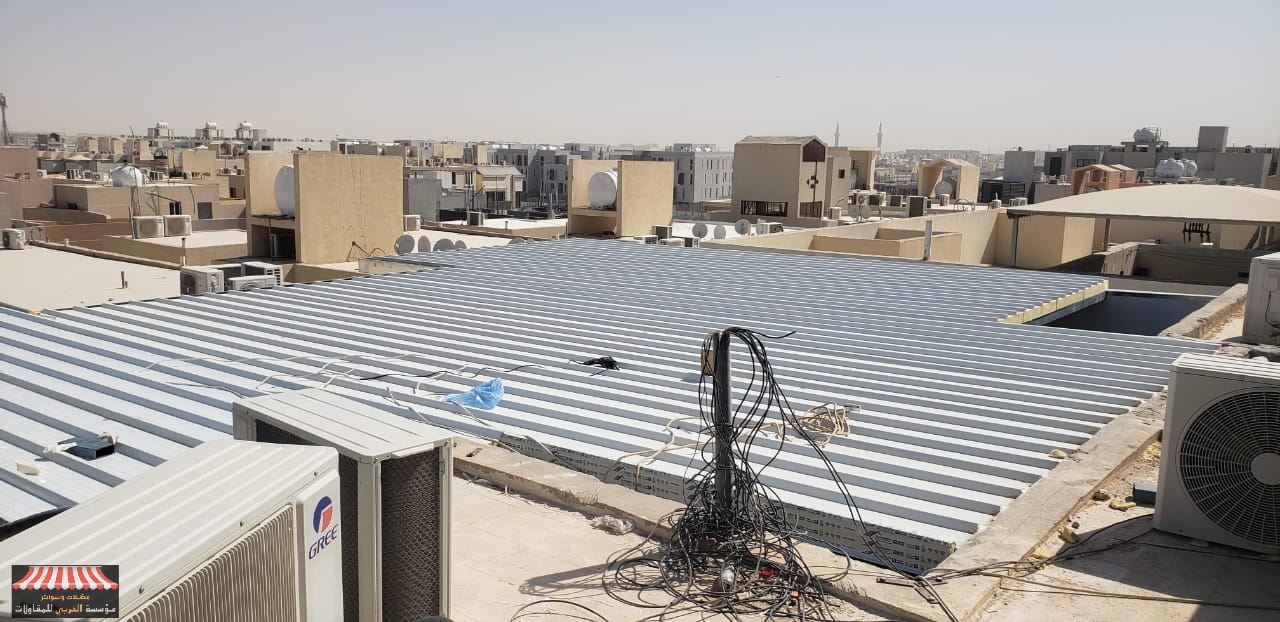 خدمات تركيب ساندوتش بانل للأسقف والملاحق في جدة في جدة