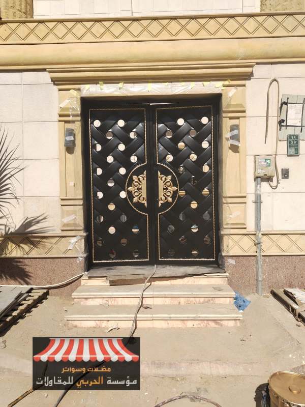 حداد أبواب شرق الرياض للمنازل والفلل