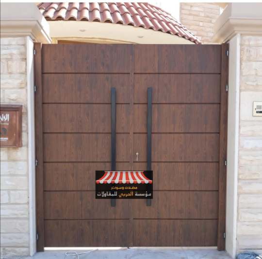 تكلفة دهان الأبواب القديمة