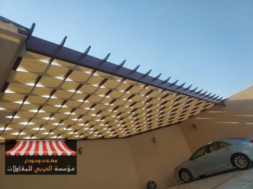 مظلات مواقف سيارات